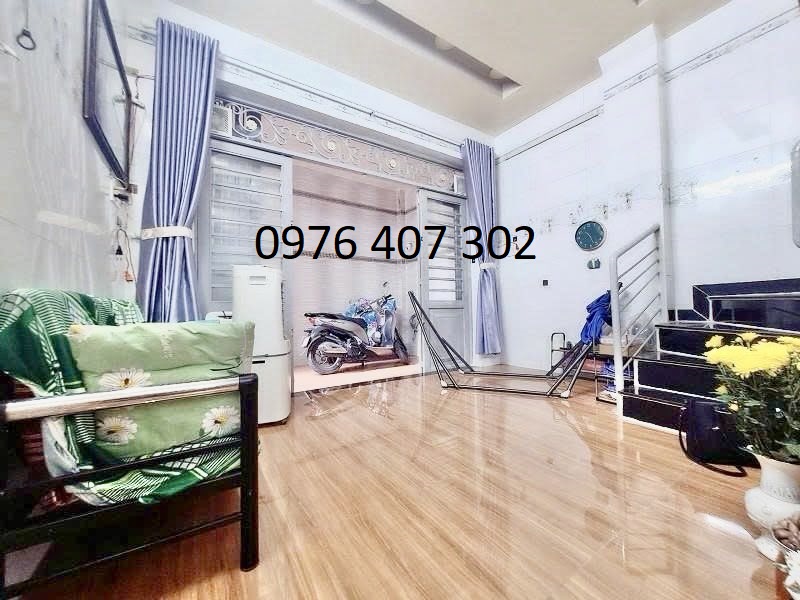10M RA HẺM Ô TÔ NHÀ MỚI ĐẸP TÂN PHÚ 43M2 (4.3×11) 5.2 TỶ0